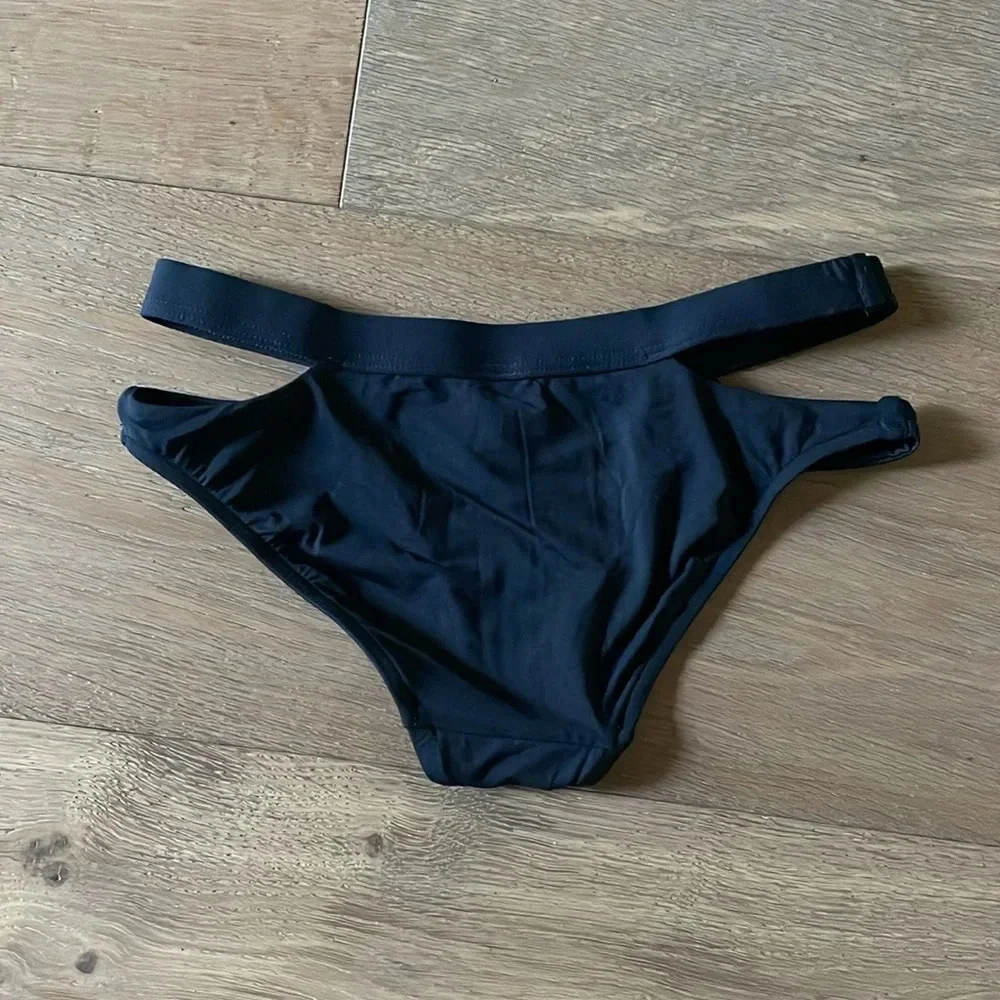 Seafolly this sleek